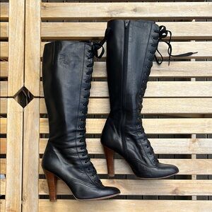Amazing Marc Jacobs lace up boots (hidden zip) Size 10. Black super soft leather